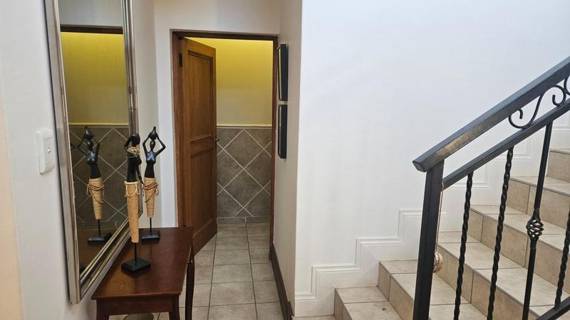 4 Bedroom Property for Sale in Westlake North West